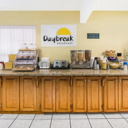 Days Inn by Wyndham McAllen