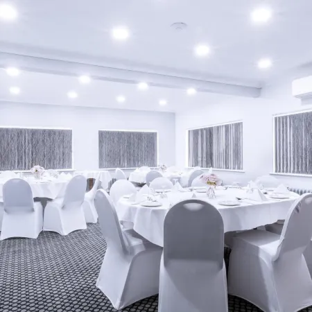 San Clu Hotel, Bar & Brasserie