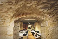 Hotel Leonor de Aquitania