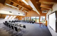 Green Inn Hotel Hotels in Celadna