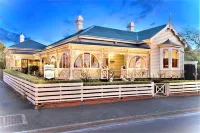 Kurrajong House