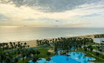 Sierra Cam Ranh Beach Resort