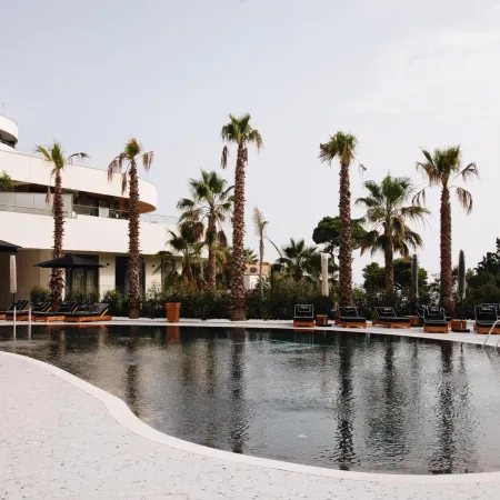 White Hill Hotel