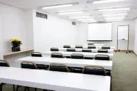 Hotel Continental Business - 200 Metros do Complexo Hospitalar Santa Casa Hotels in Porto Alegre