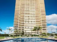 Contessa Holiday Apartments Hotels in Main Beach
