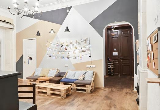 무시카 호스텔 로비