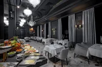 Imperial Palace Hotel - breakfast