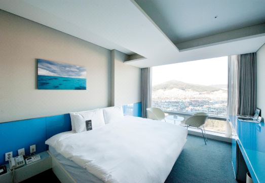 창원 도심 호텔 전경