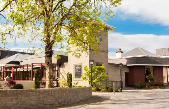 特利斯西縣會議和休閑中心酒店