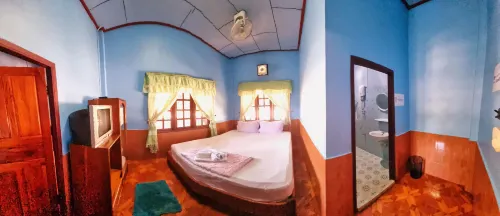Beyond Pub, Guest​ House & Hotel - С баром