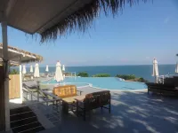 High Life Bungalow - Beach