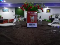 Hotel Ravi Palace Agra - Badekar