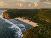 Tabitha Tunak Resort - Beach
