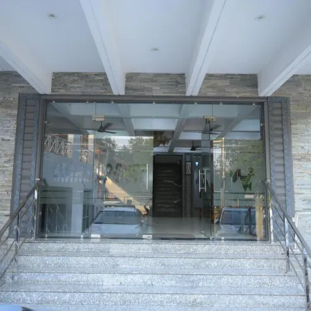 Mansarover Hotel & Banquets