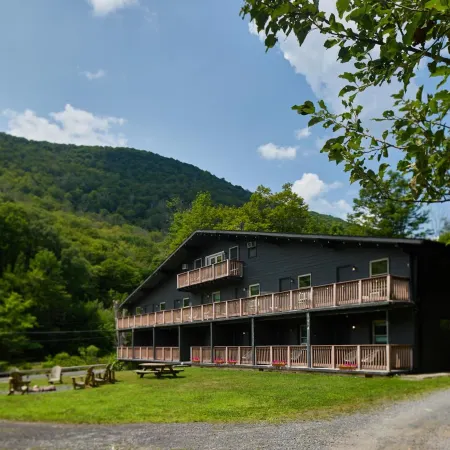 Catskill Seasons Inn