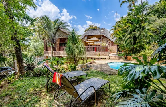 伍德蘭斯霧觀旅館