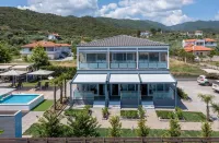 Astra Sarti Luxury Suites