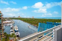 Galleryone - a DoubleTree Suites by Hilton - Ocean View