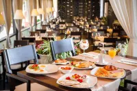 리바 시티 룸스  호텔