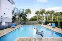 Holiday Inn Express & Suites Jacksonville - Atlantic Beach Hotels in Atlantic Beach