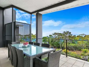 The Bay Apartments