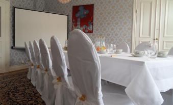 Annas Hotell
