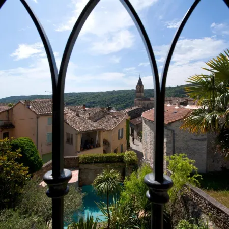 Hostellerie le Castellas