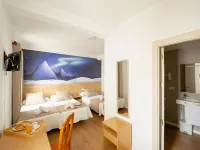 هوتل إنترناسيونال Hotels near قصر بنيدورم