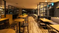 SUPER HOTEL Fujikawaguchiko Natural Hot Spring - Parkplatz