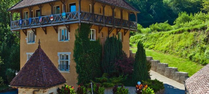 Castel Damandre Hotele w: Franche-Comte
