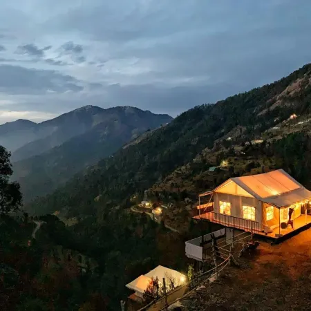 Moksham Himalayan Campsite Pangot