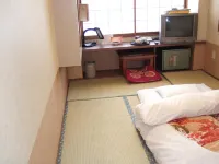 Ryokan Meiryu - Homestay