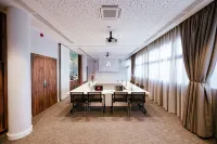 Ibis Luxembourg Aéroport Lüksemburg otelleri