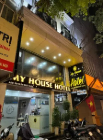 ماي هاوس هوتل ها نوي Hotels near هاي با ترونغ