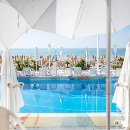 Hotel Anthony Отели рядом с достопримечательностью «Фаро»