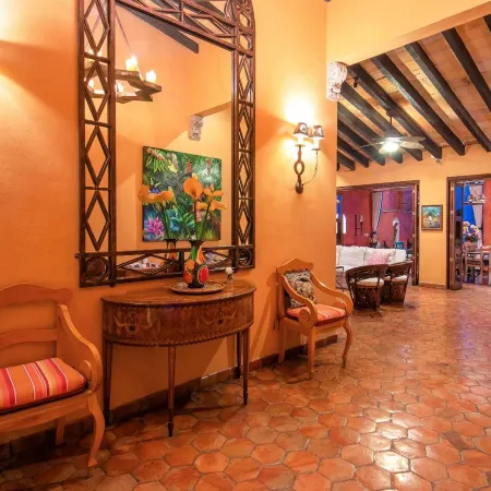 Villa Lola - Adults Only
