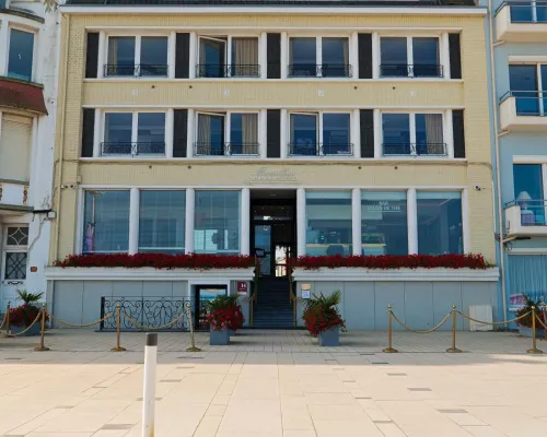 米歇爾海邊酒店 敦刻爾克酒店