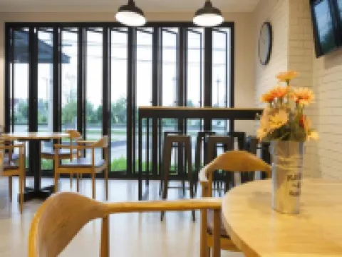 อีซี่โฮเทล 1 ลำพูน โรงแรมในอำเภอเมืองลำพูน