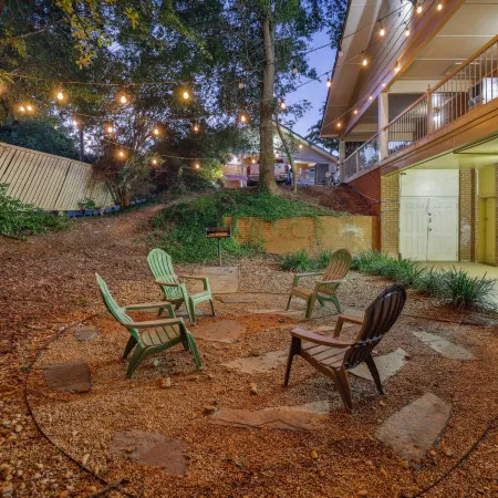 The Guest Lodge Gainesville