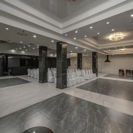 Отель Jannat Regency