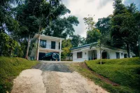 Thomasz Lodge Hotel in zona Open University of Sri Lanka