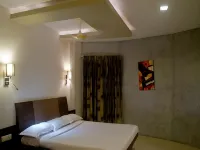 Hotel Maniam Classic - West Wing - parcheggio