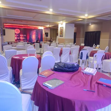 Aron Resort Lonavala - Near Old Mumbai Pune Highway