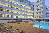 Hotel Balneario Playa de Comarruga - Beach
