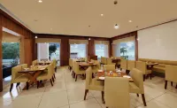 Jiwan Hotels - breakfast