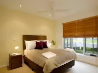The Lakes Apartments - Apartments