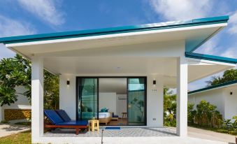 Paradise Resort Phi Phi