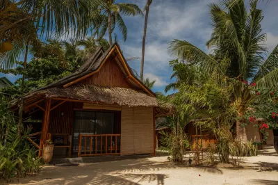 微風海灘小屋度假村 班塔延島住宿飯店