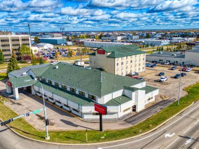 Ramada by Wyndham Nisku Edmonton Airport