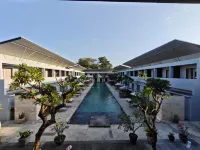Kuta Living by Kamara - مسبح غير متناهي